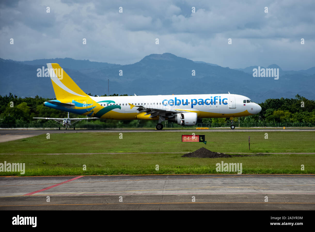 Cebu Pacific, A320 Neo, Landing at, Cebu Mactan Airport Stock Photo