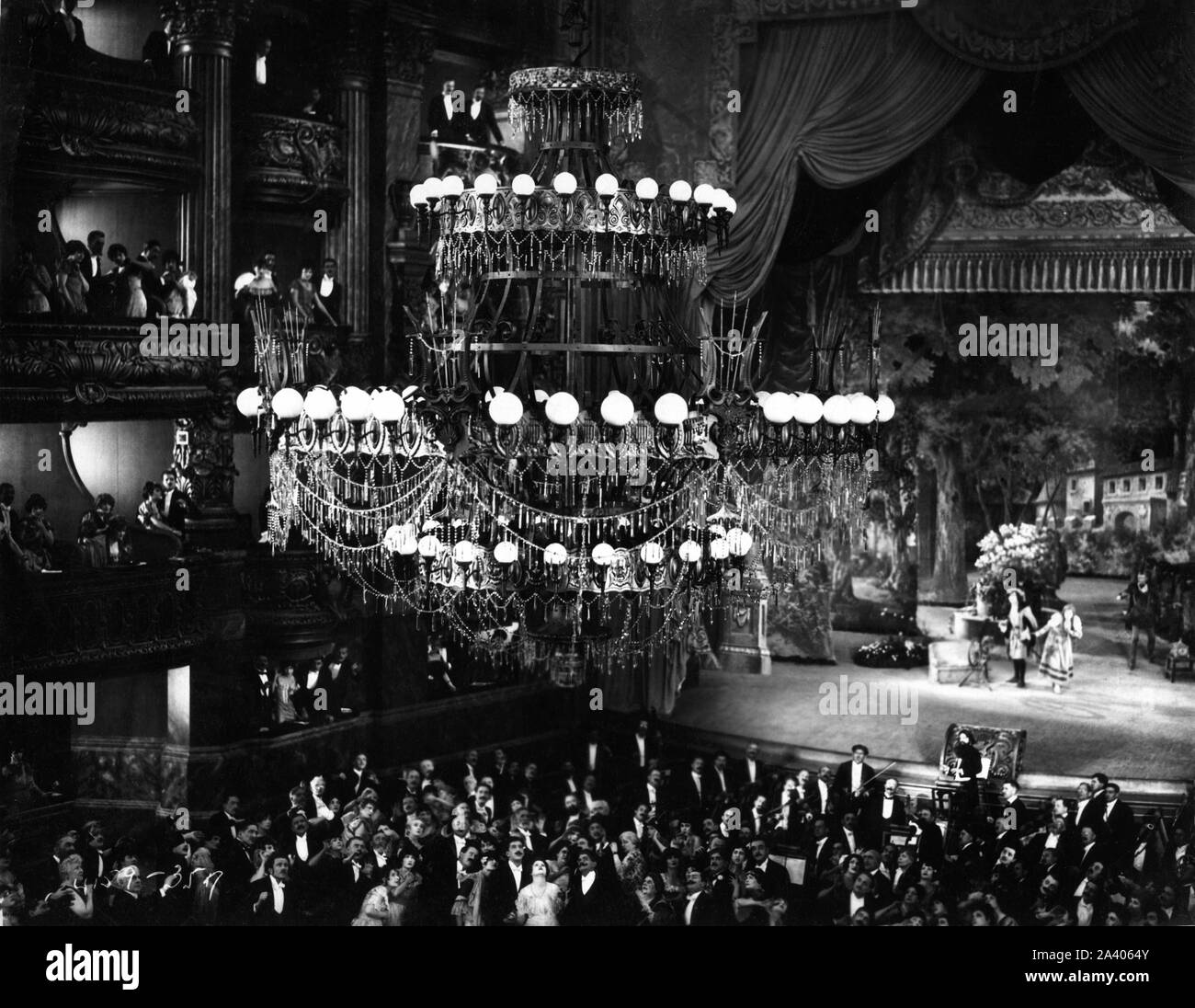 THE PHANTOM OF THE OPERA 1925 director Rupert Julian novel Gaston Leroux Silent movie Universal Pictures Stock Photo