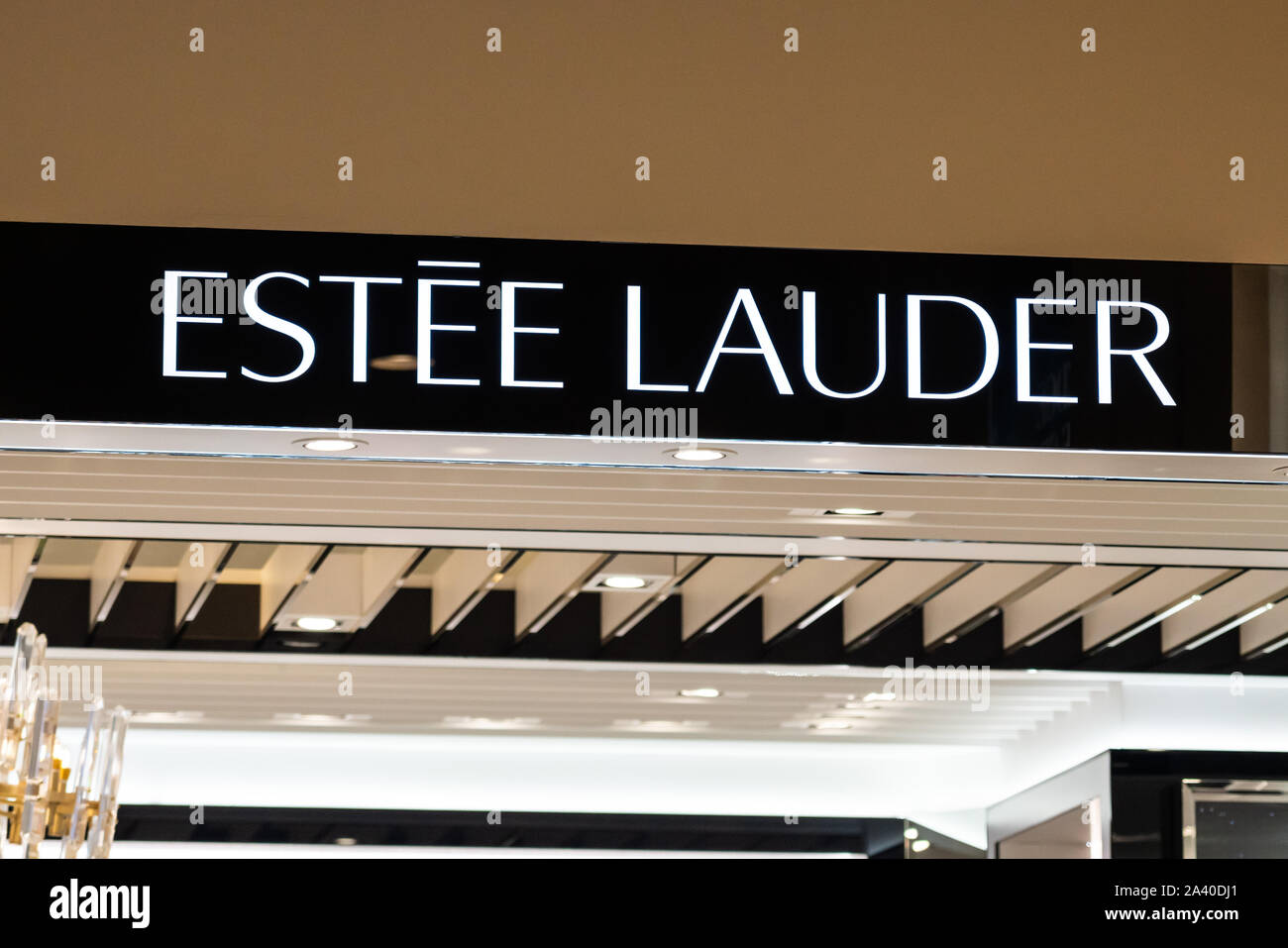 Estee lauder products hi-res stock photography and images - Alamy