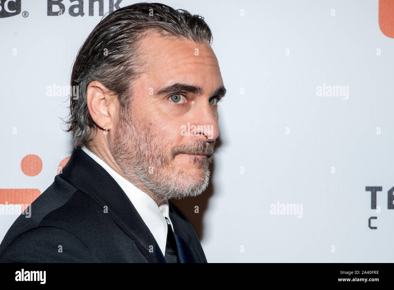 joaquin phoenix joker premiere