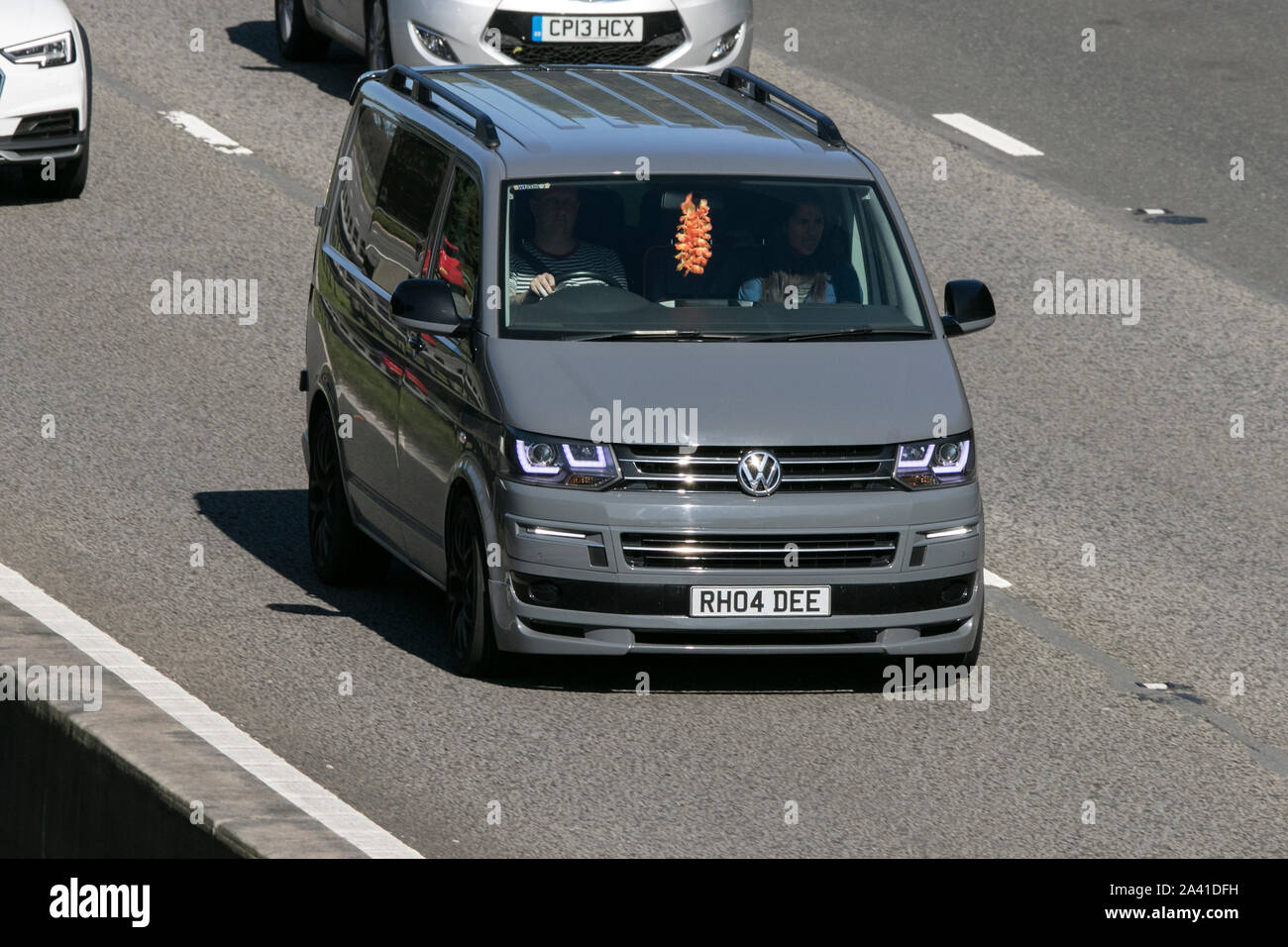 Vw t5 hi-res stock photography and images - Alamy