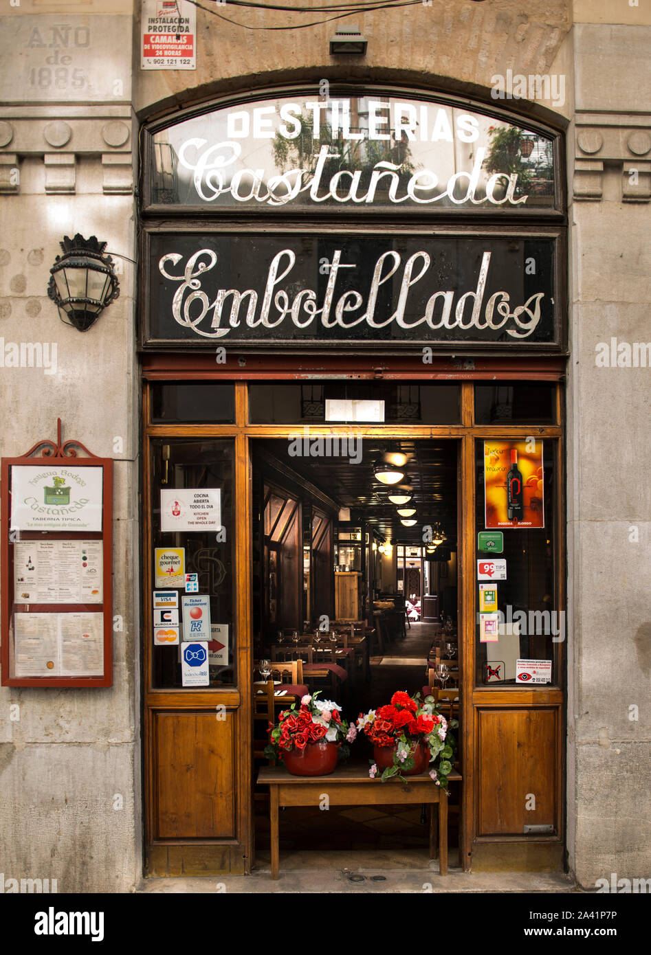 Bodegas castaneda granada hires stock photography and images Alamy