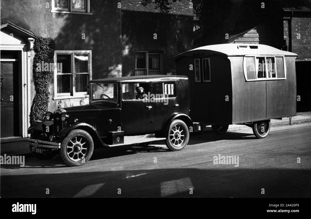1926 Rover 10 with 1927 Lady Nimble caravan. Stock Photo