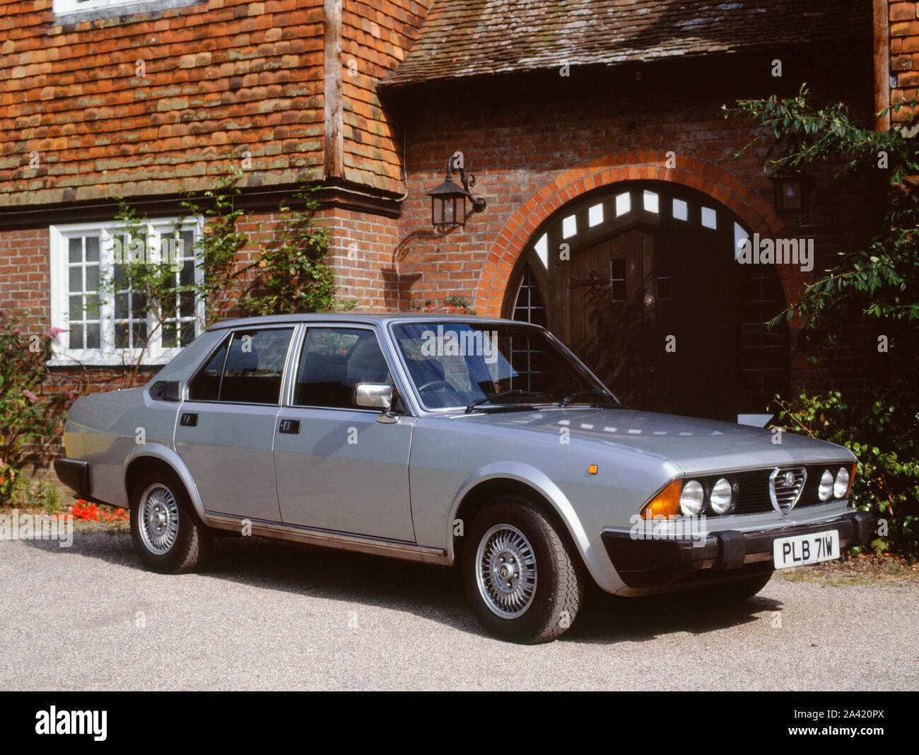 Alpha Romeo 80s 1980s romeo hi-res stock photography and images - Alamy
