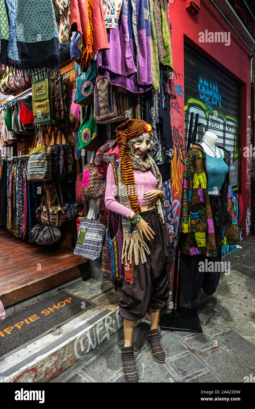 Athens, Greece - January 2, 2019: Fashion vintage shop with a mannequin in  Athens, Greece Stock Photo - Alamy