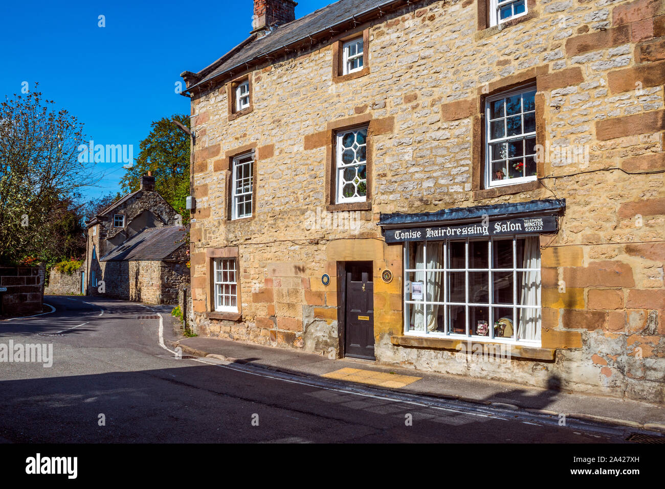 Derbyshire dales village hires stock photography and images Alamy
