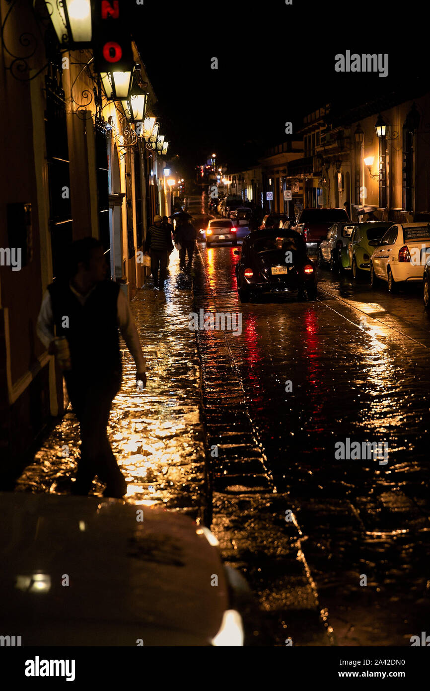 Mexico Chiapas San Cristobal de las Casas Street by night in the rain 31-05-2013 foto: Jaco Klamer Stock Photo