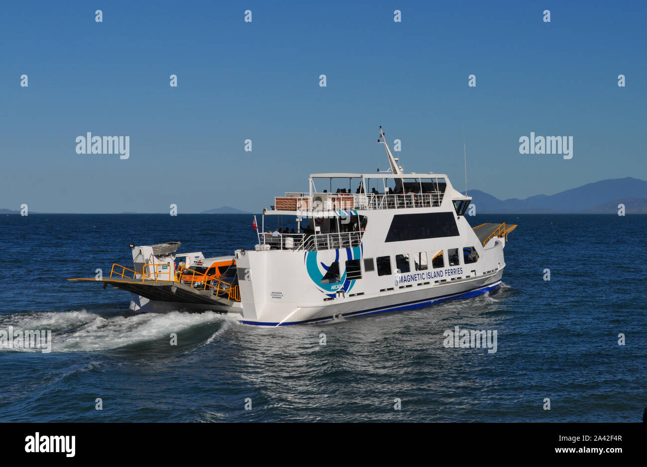 Townsville Magnetic Island Vehicle Ferry High Resolution Stock Photography  and Images - Alamy