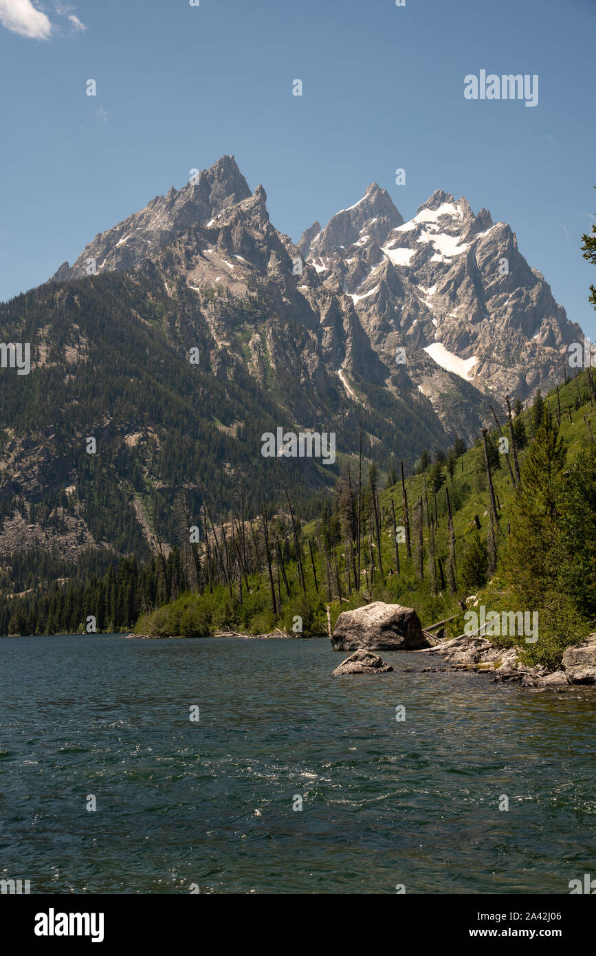 Hiking trail around Jenny Lake at the Grand Teton National Park Stock ...
