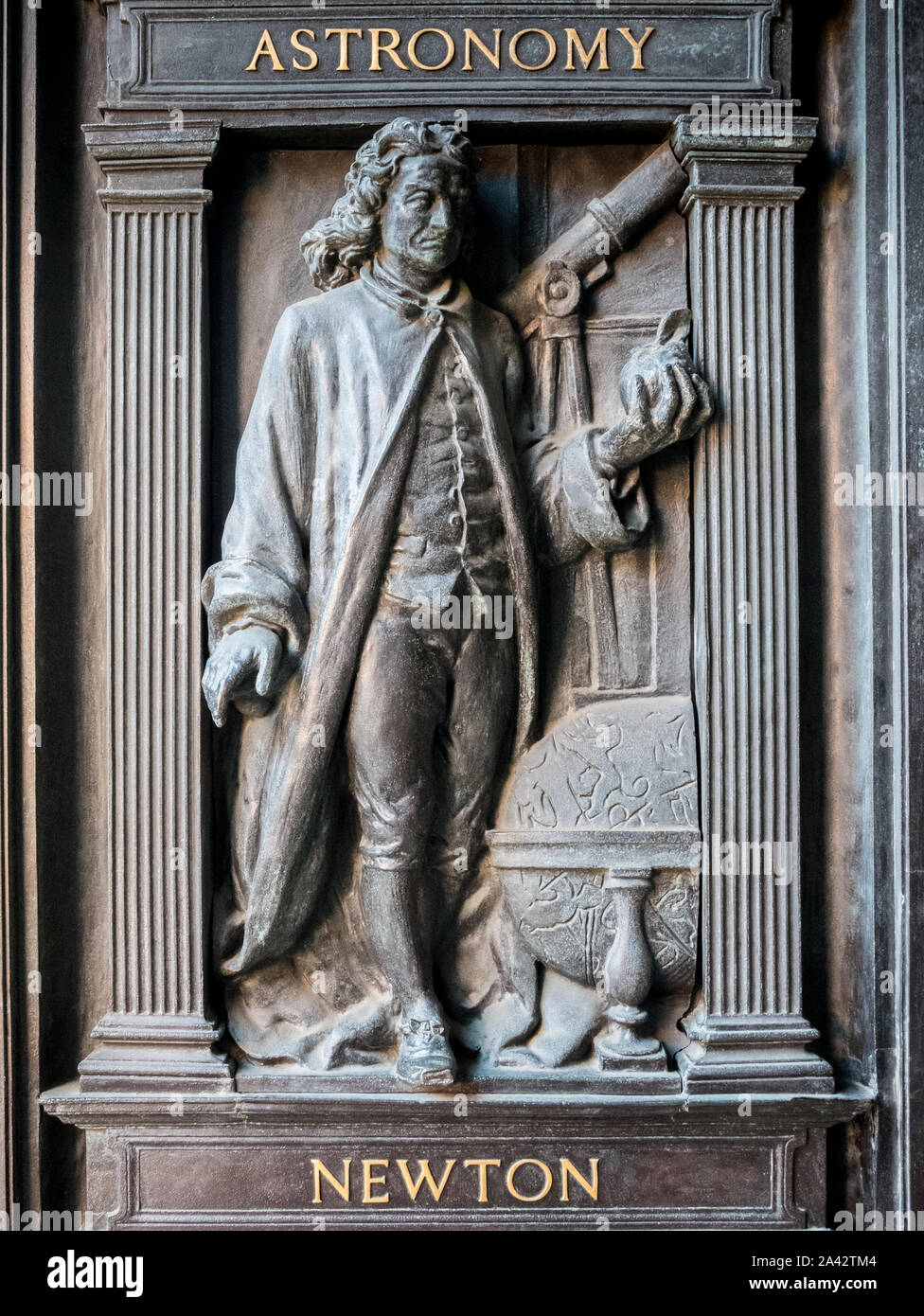 Isaac Newton, bronze door relief, V&A Museum (Lecture Theatre Block), London, UK Stock Photo