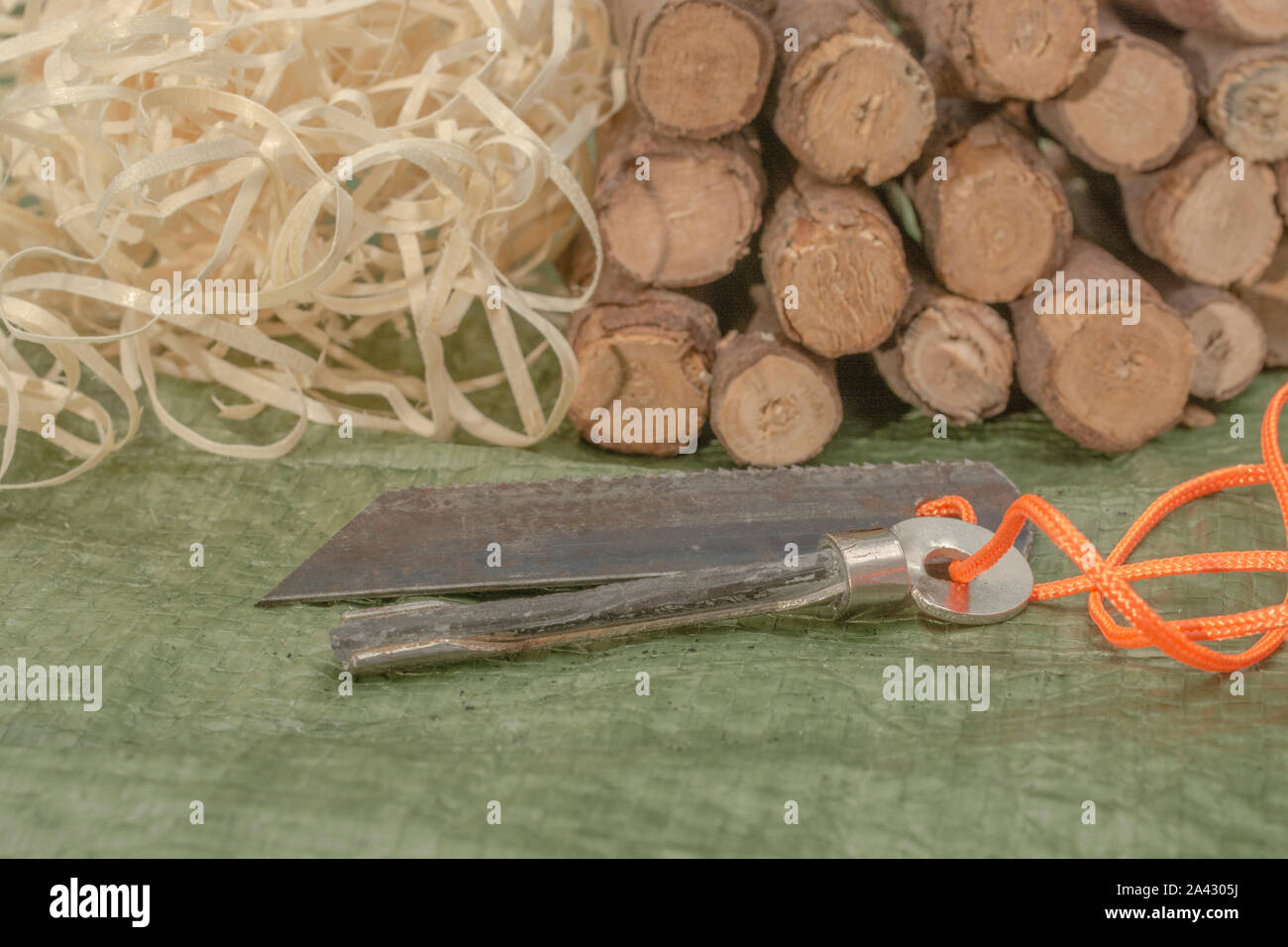 Survival skills. Flint and steel / firesteel match and dry tinder