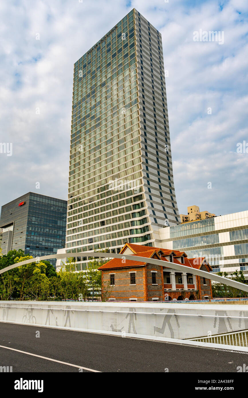 Commercial building china hires stock photography and images Alamy