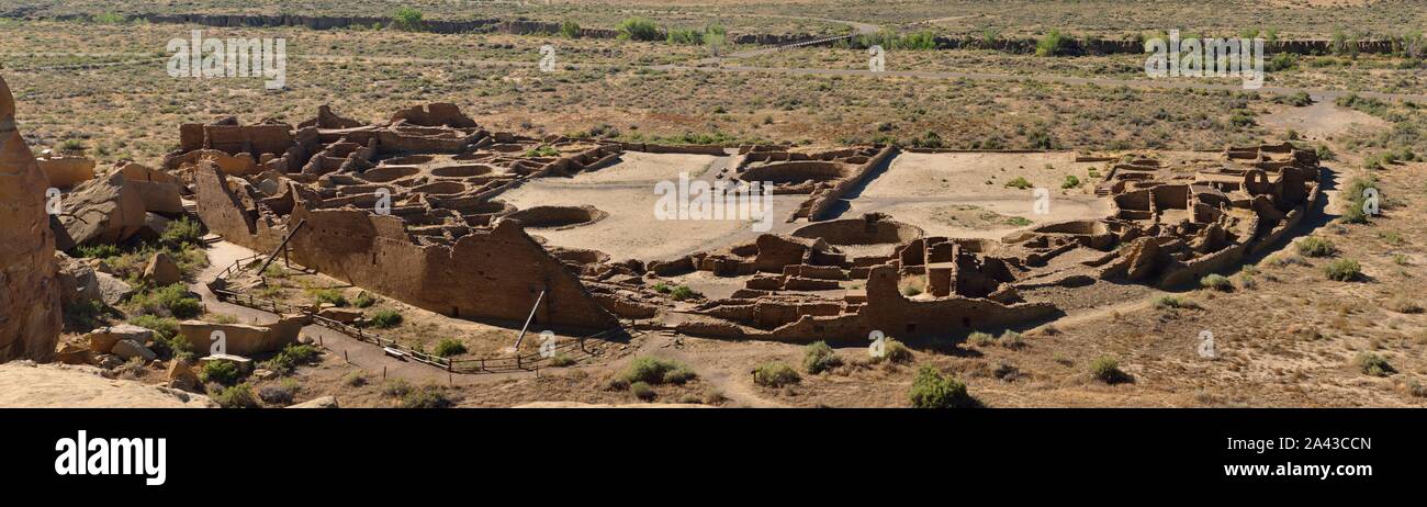 Panorama Overview of Pueblo Bonito (850-1250s), Chaco Canyon, NM 190913 61412 Stock Photo