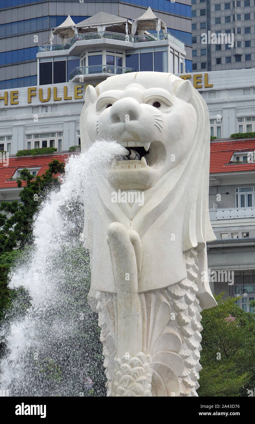 Merlion Statue Singa Laut Singapore Southeast Asia Stock Photo Alamy