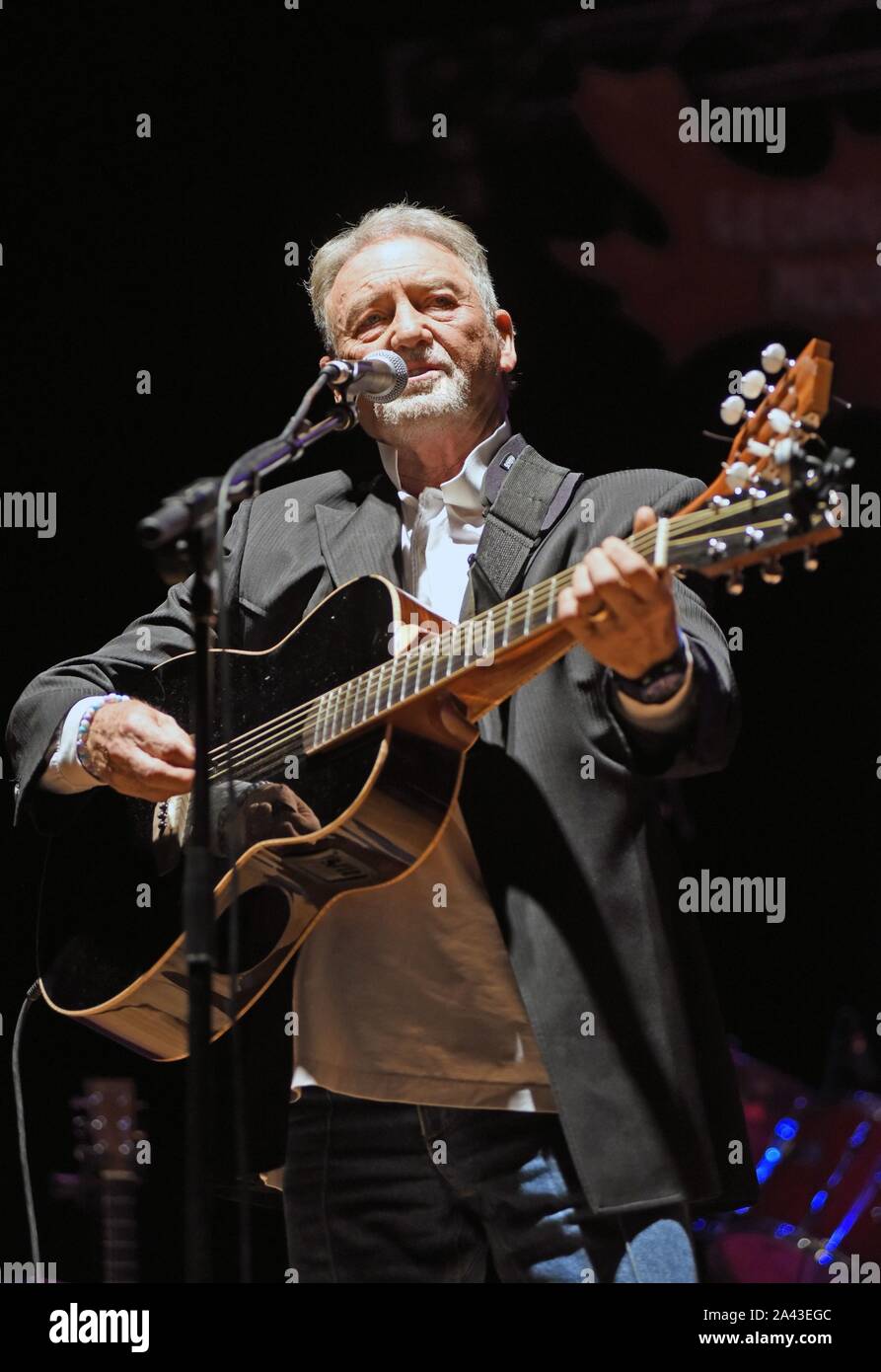 Hiawassee, GA, USA. 11th Oct, 2019. Larry Gatlin on stage for Gatlin