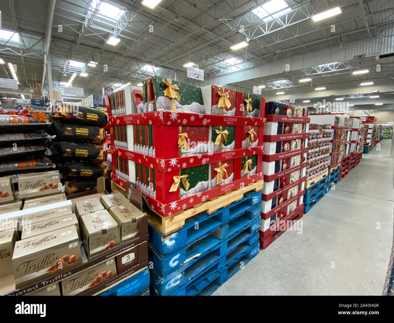 wholesale christmas gifts