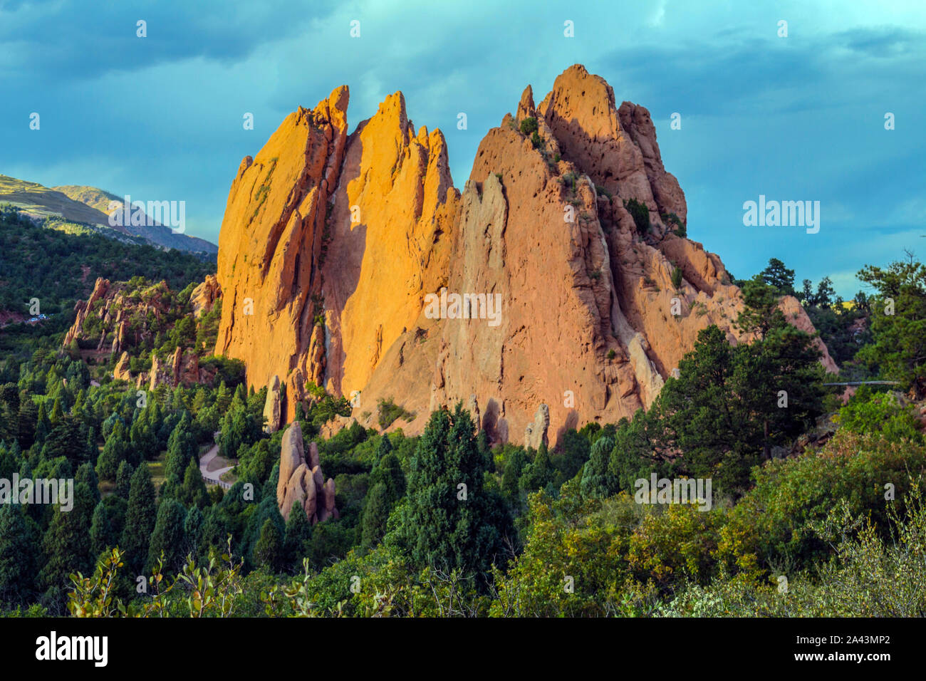 Garedn Red Rocks Red garden scenery hi-res stock photography and images - Alamy