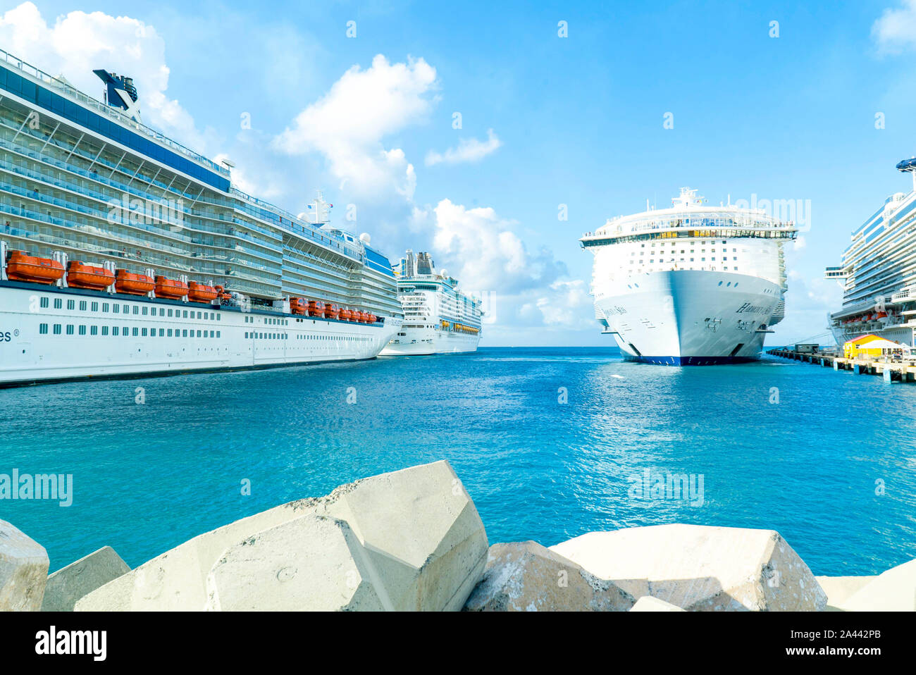 St Martin Cruise Port Stock Photos St Martin Cruise Port Stock