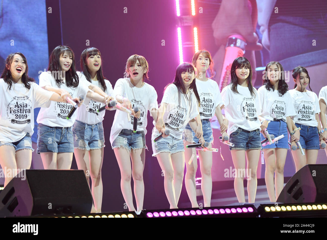 From Left Mion Mukaichi Yui Yokoyama Yui Oguri Nana Okada Also Known As Naachan Tomu Mutou Yuki Kashiwagi And Taniguchi Megu Of Japanese Idol Stock Photo Alamy From Left Mion Mukaichi Yui Yokoyama Yui Oguri Nana Okada Also Known As Naachan Tomu Mutou Yuki Kashiwagi And Taniguchi Megu Of Japanese Idol Stock Photo Alamy