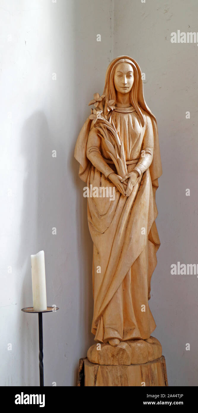 An effigy of Mary at the Annunciation in the parish Church of St Mary at Worstead, Norfolk, England, United Kingdom, Europe. Stock Photo