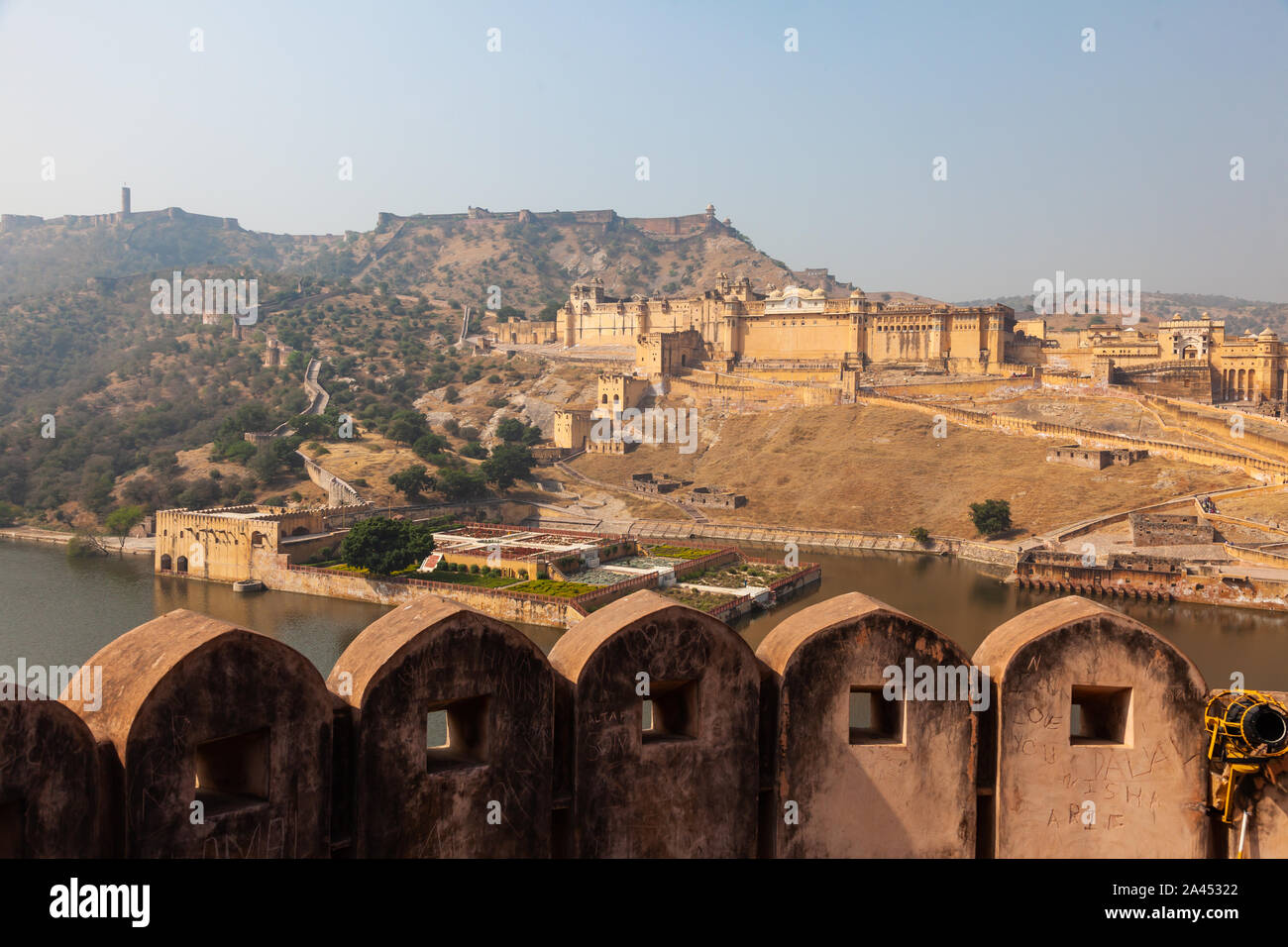 Monkey amber fort jaipur hi-res stock photography and images - Alamy