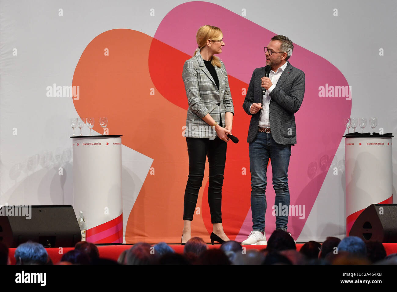 Christina KAMPMANN, Michael ROTH, Regional Conference for the presentation of the candidates for the SPD Party Presidency, Loewenbraeukeller Muenchen on 12.10.2019. | usage worldwide Stock Photo