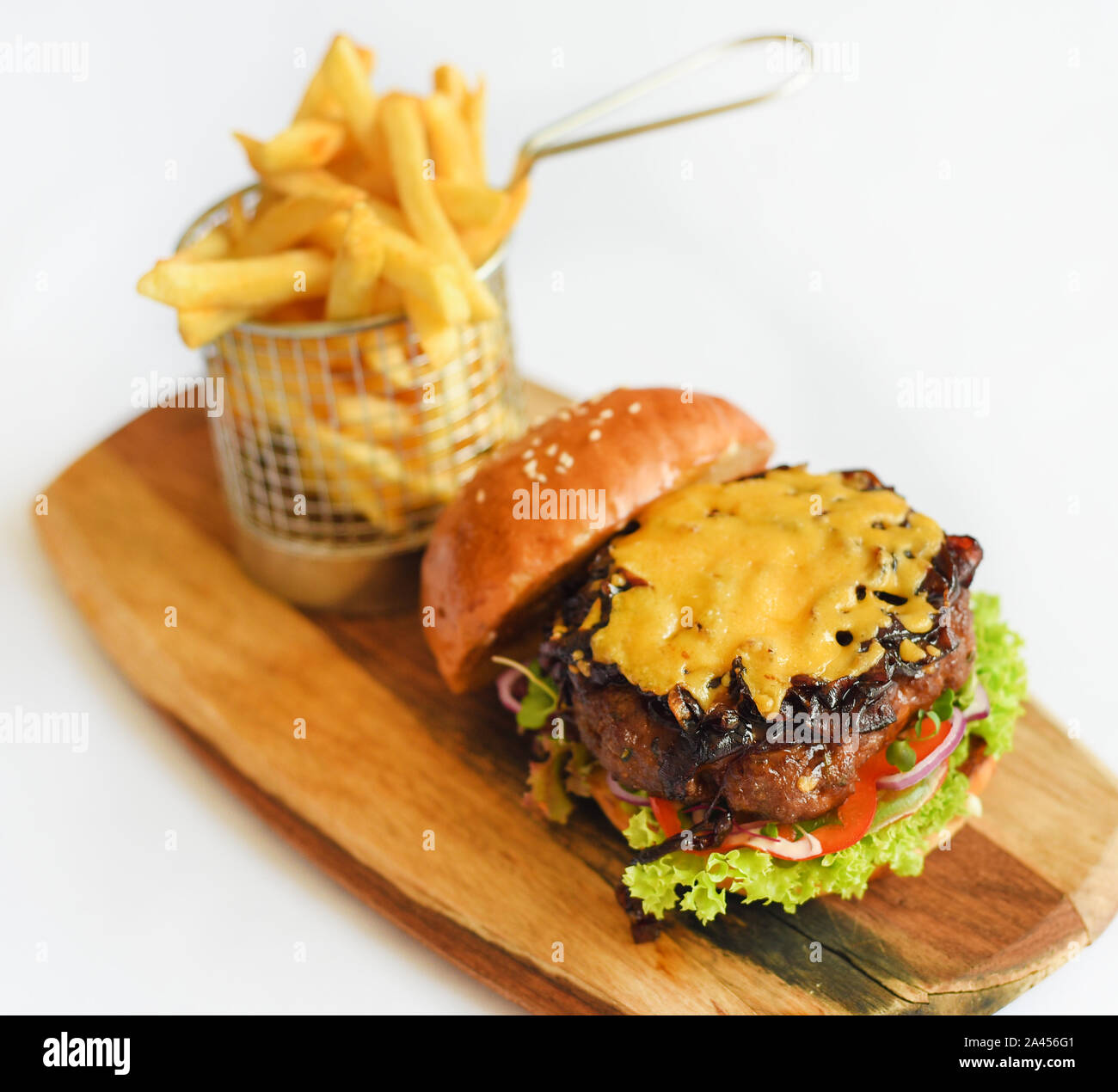 Burger, Burgers, Cheeseburger, veggie burger, chicken burger, bacon