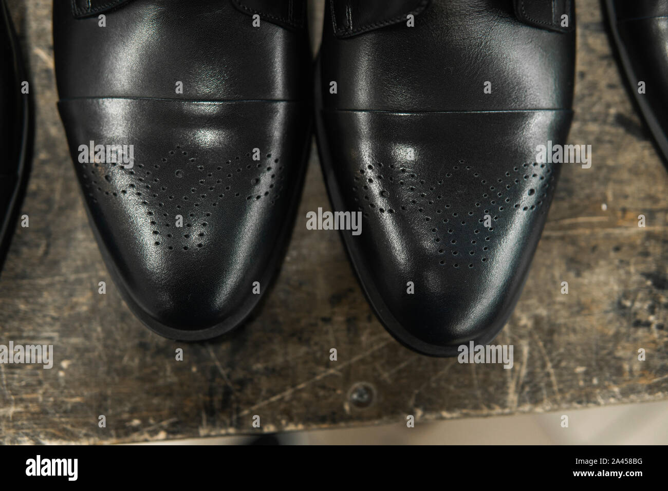 black shoes warehouse