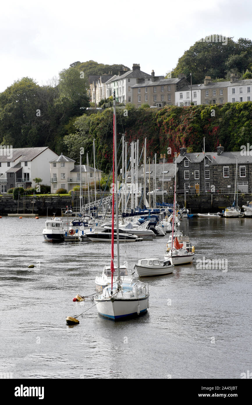 Porthmadog harbour Stock Photo Alamy