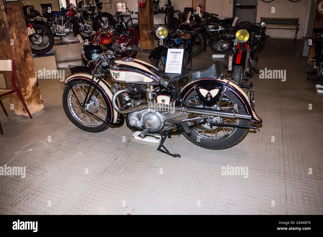 Marseille (France) Musée de la moto - Motorcycle museum : Terrot RSSE 500cc 1938 (French) Stock Photo