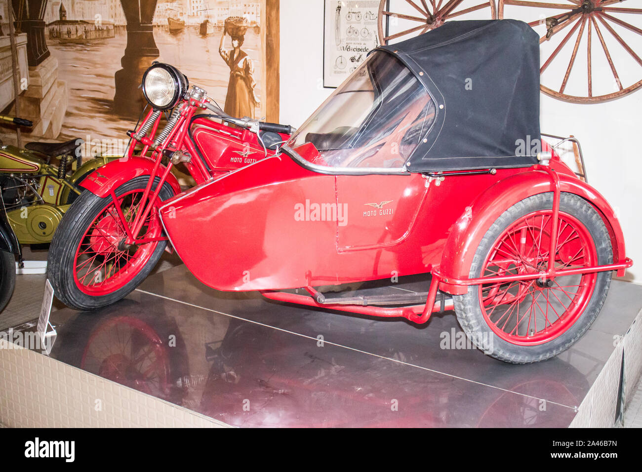 Moto car hi-res stock photography and images - Alamy