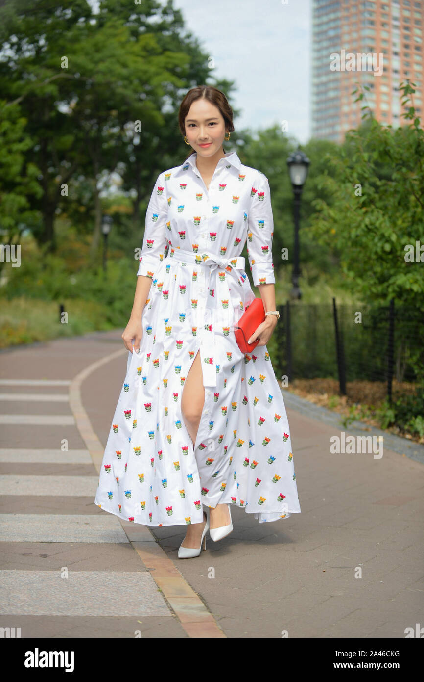 South Korean singer and actress Jessica Jung Soo-yeon arrives for the Carolina Herrera show during the New York Fashion Week Spring/Summer 2020 in New Stock Photo