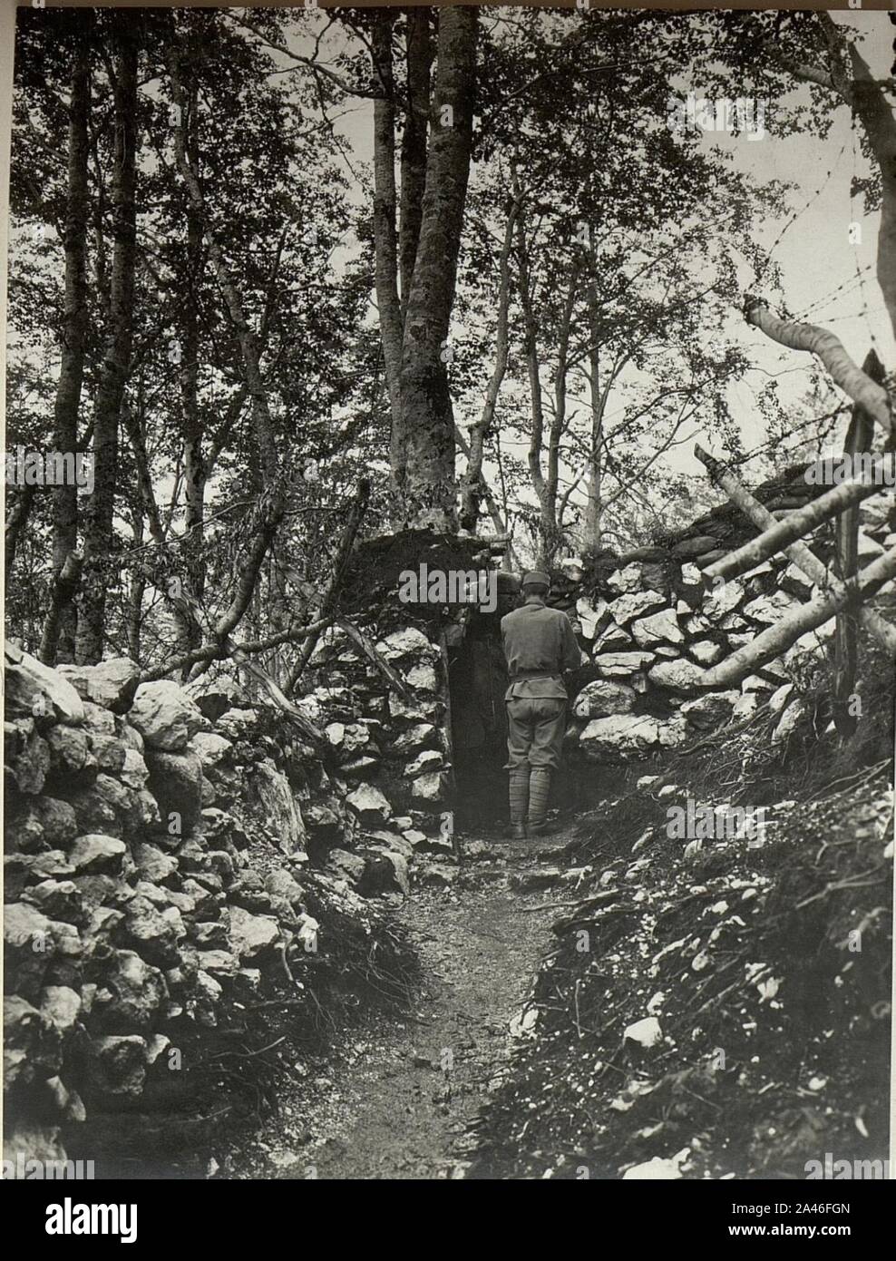 Feldwache in der vorgeschobenen Stellung auf Kote 1317. Aufgenommen am 27. Juli 1916. Stock Photo
