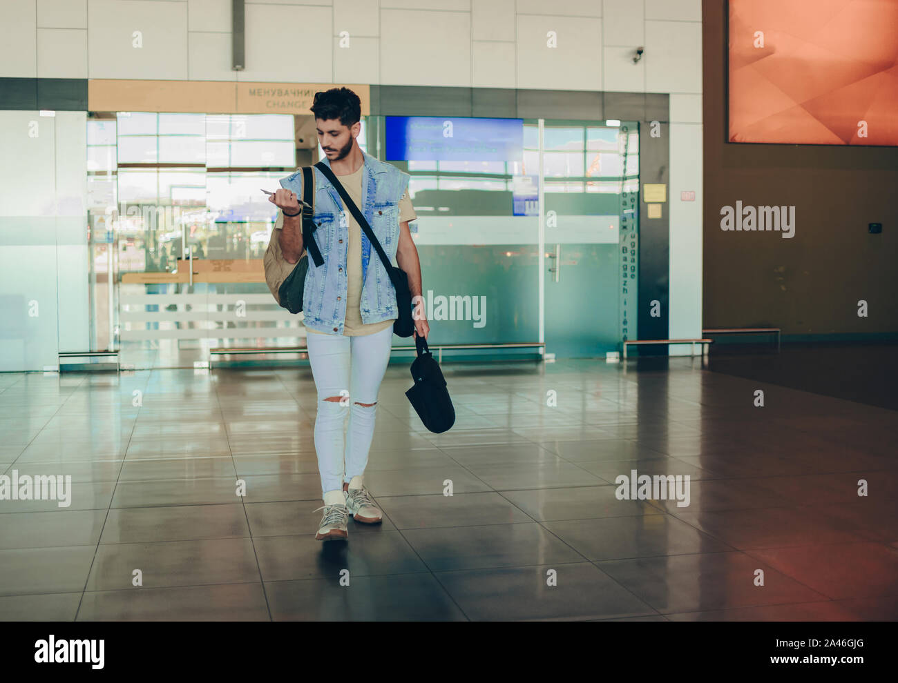 Around the world airline ticket hi-res stock photography and images - Alamy