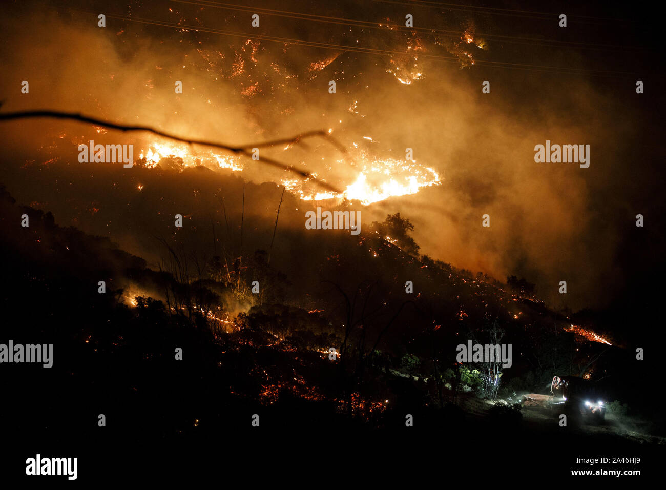 Sable Ridge Fire Saddle ridge fire hi-res stock photography and images - Alamy