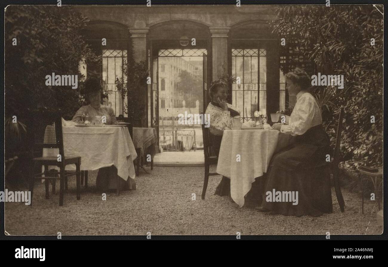 FBJ and Mrs. Gertrude Käsebier, famous photographer, on patio of a Venetian hotel Stock Photo