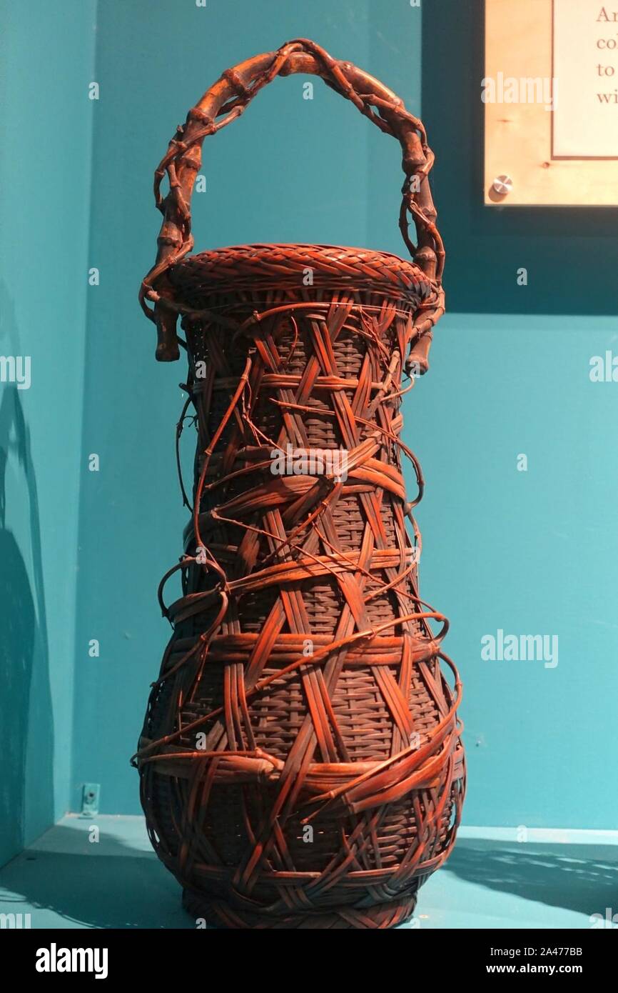 Flower basket (hanakago), Japan, 1800s-1900s, bamboo Stock Photo