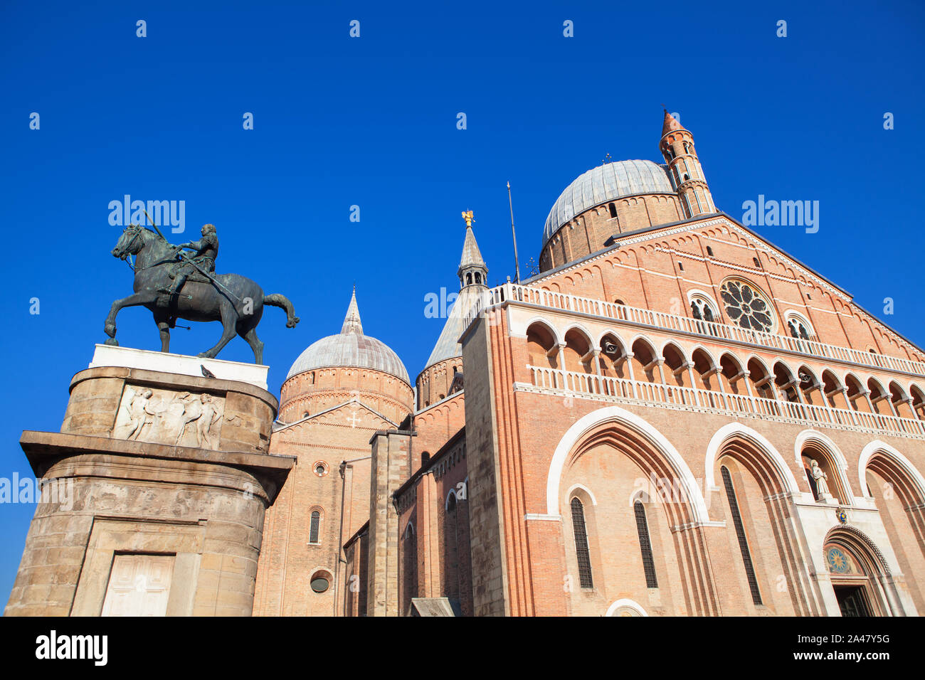 The Basilica of St Anthony and Equestrian statue of Gattamelata in Padua Italy Stock Photo