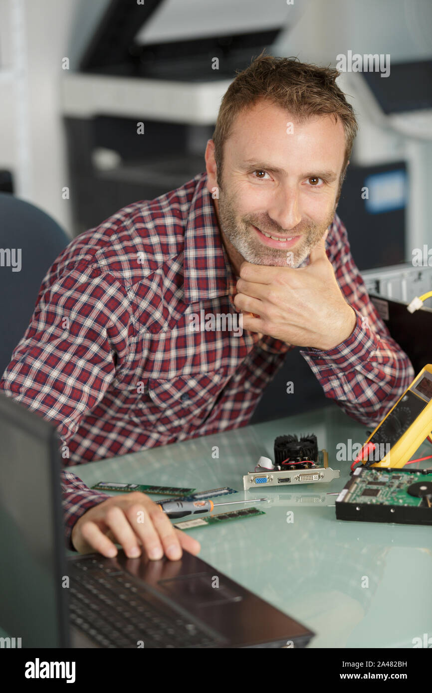 computer hardware repair and fixing concept Stock Photo Alamy