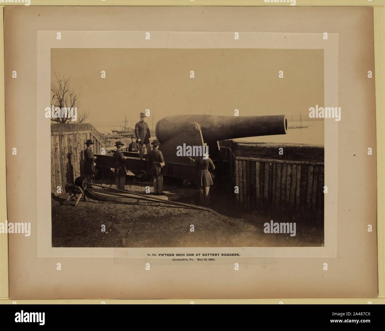 Fifteen inch gun at Battery Rodgers, Alexandria, Va., May 18, 1864 Stock Photo