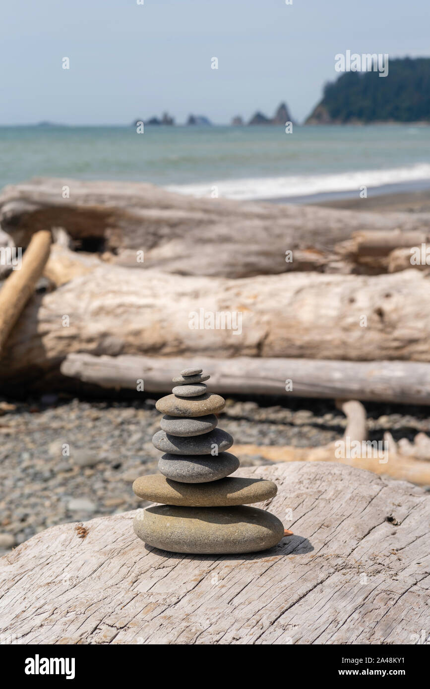 Riatloo Rocks Washington state usa stacked hi-res stock photography and images - Alamy