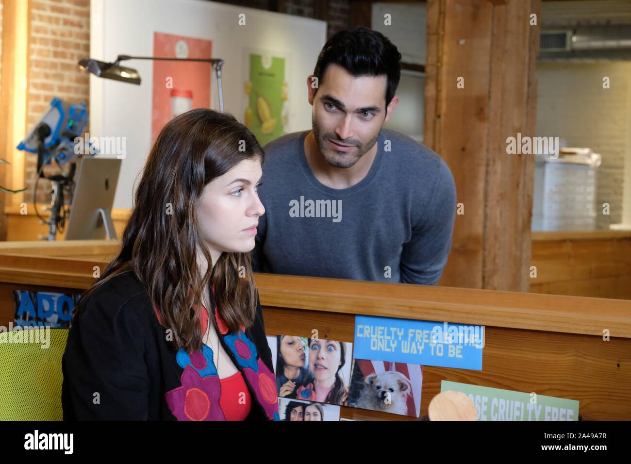 Tyler Hoechlin And Alexandra Daddario In Can You Keep A Secret 2019 Directed By Elise Duran 6889