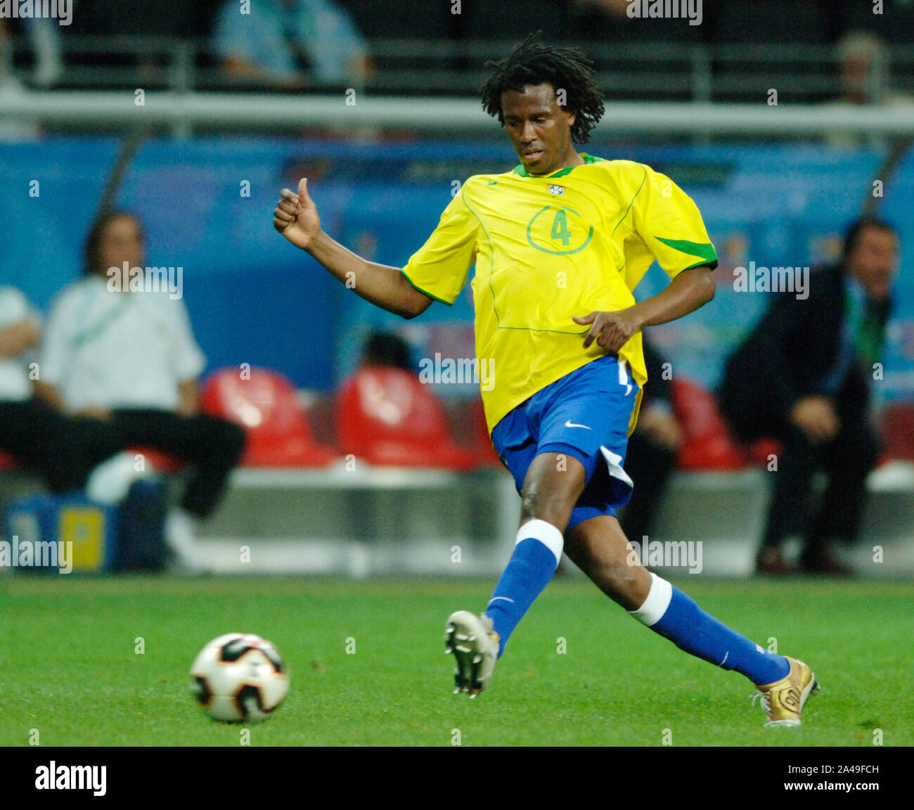 Roque Junior lines up for Brazil ahead of their 1-0 win over Jamaica, in a  friendly international at the Walkers Stadium, in Leicester Stock Photo -  Alamy