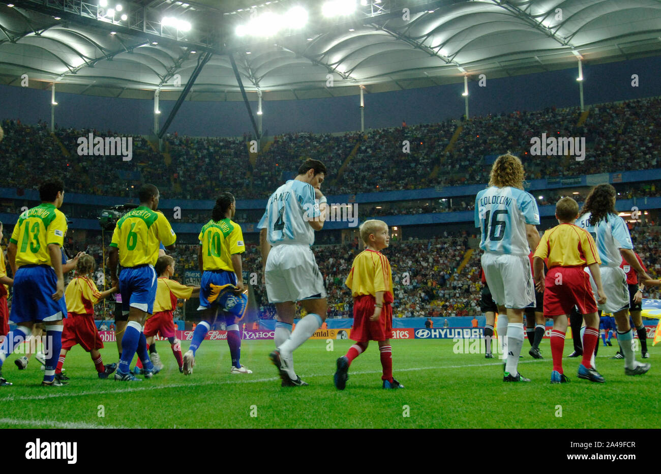 Waldstadion Frankfurt Germany 29 06 05 Football Fifa Confederations Cup Final Argentina Arg Blue Vs Brazil Bra Yellow The Teams Walk In Stock Photo Alamy