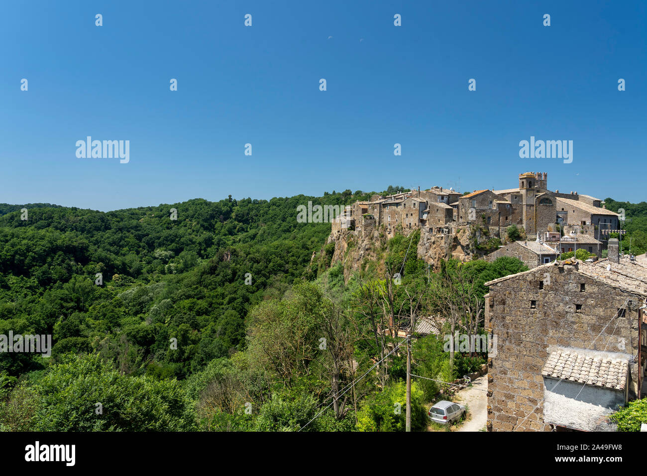 Calcata italy hi-res stock photography and images - Alamy