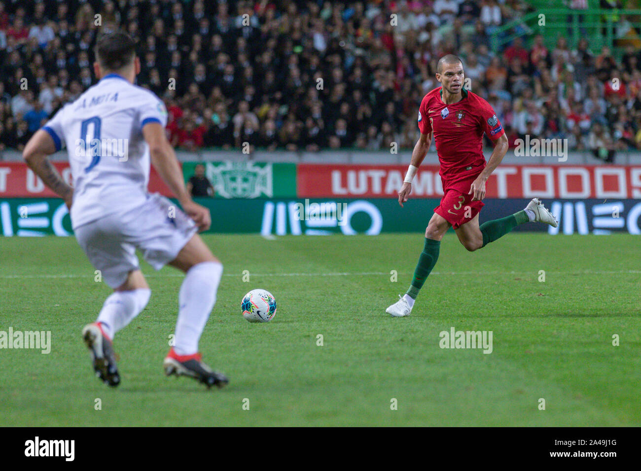 October 11, 2019. Lisbon, Portugal. Portugal's and Porto defender Pepe (3) during the European Championship 2020 Qualifying Round between Portugal and Luxembourg © Alexandre de Sousa/Alamy Live News Stock Photo