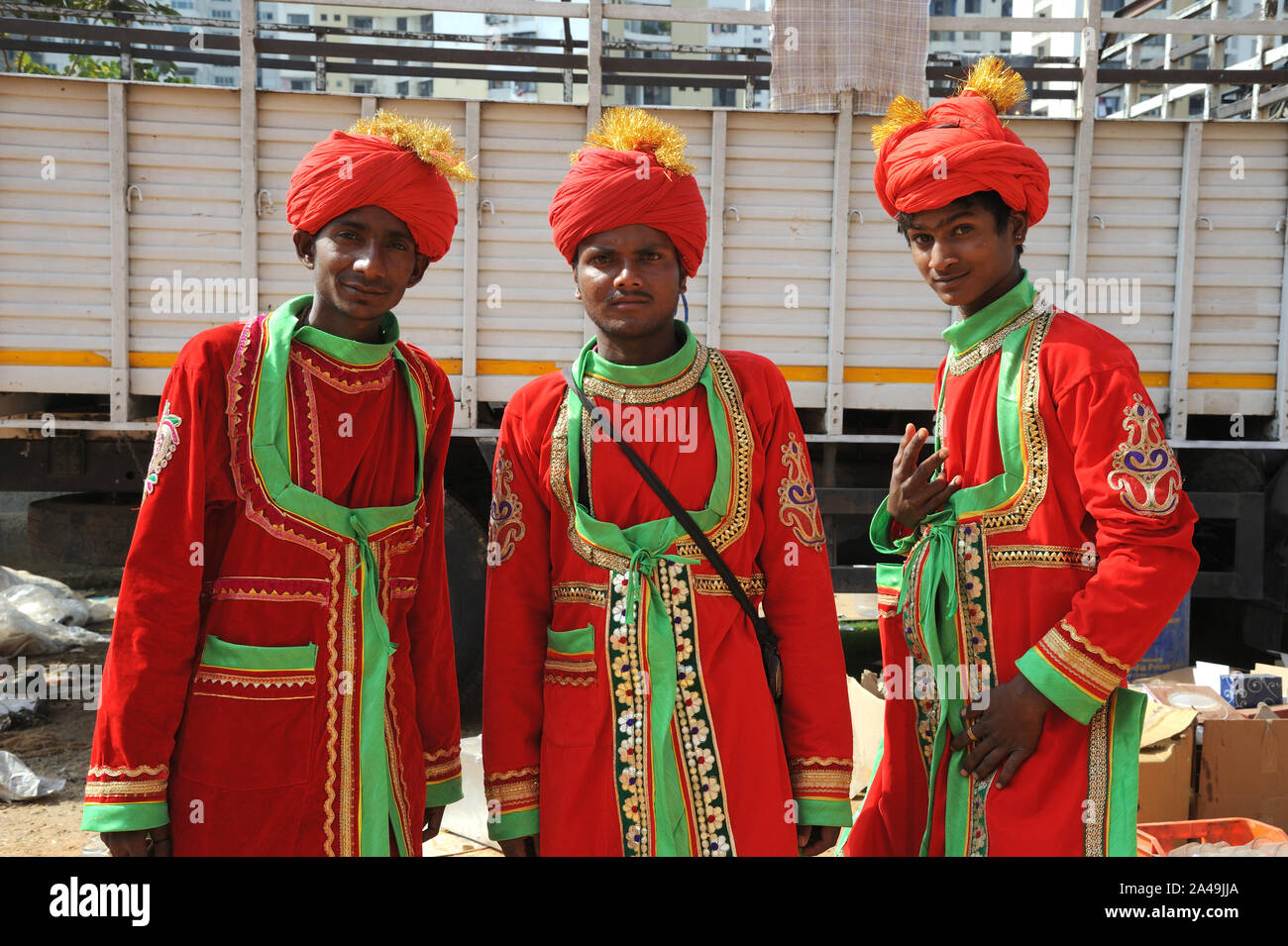 Traditional Dresses of Rajasthan for Men  Women