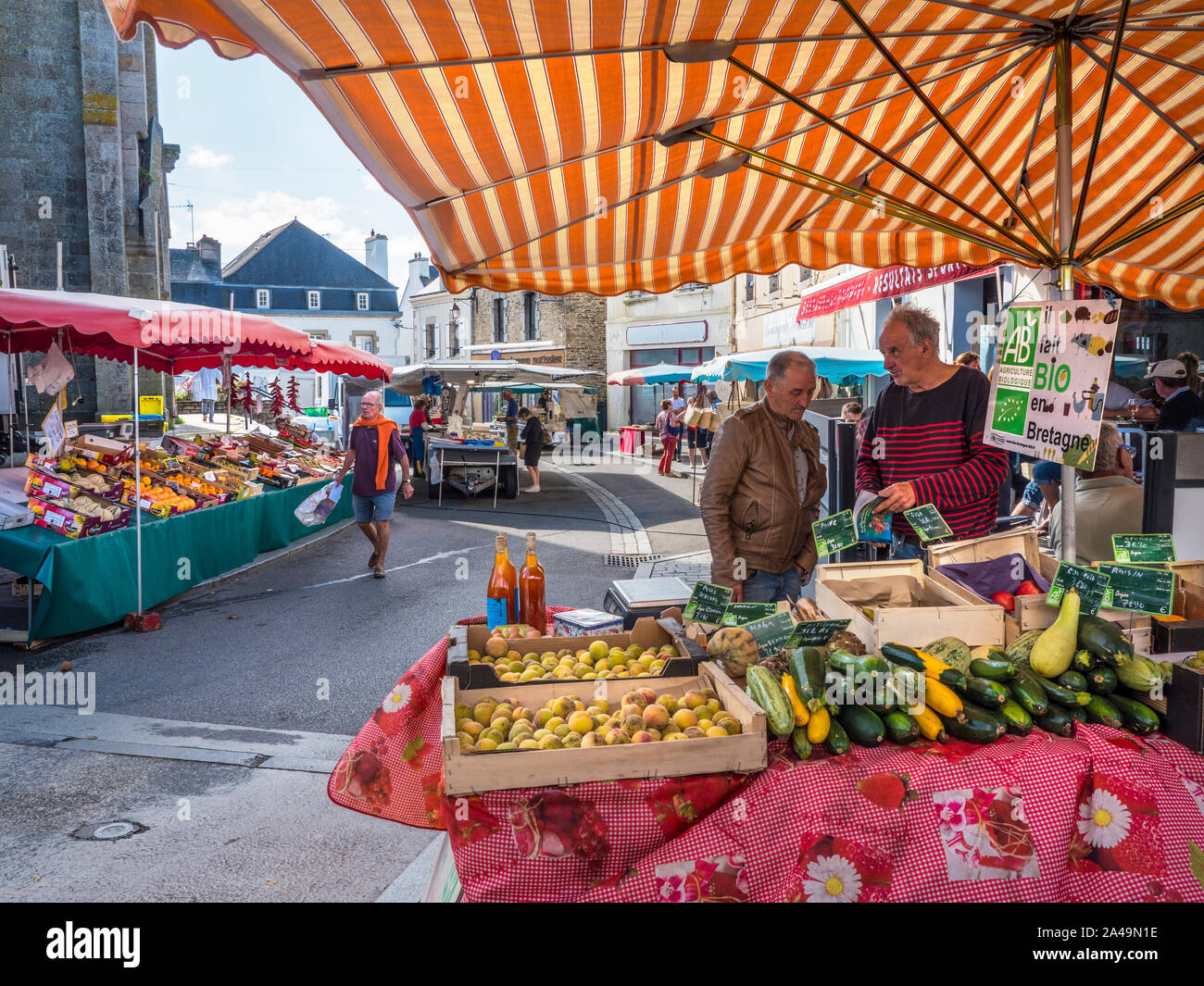 Organic Produce France Bio High Resolution Stock Photography And Images Alamy Organic Produce France Bio High Resolution Stock Photography And Images Alamy