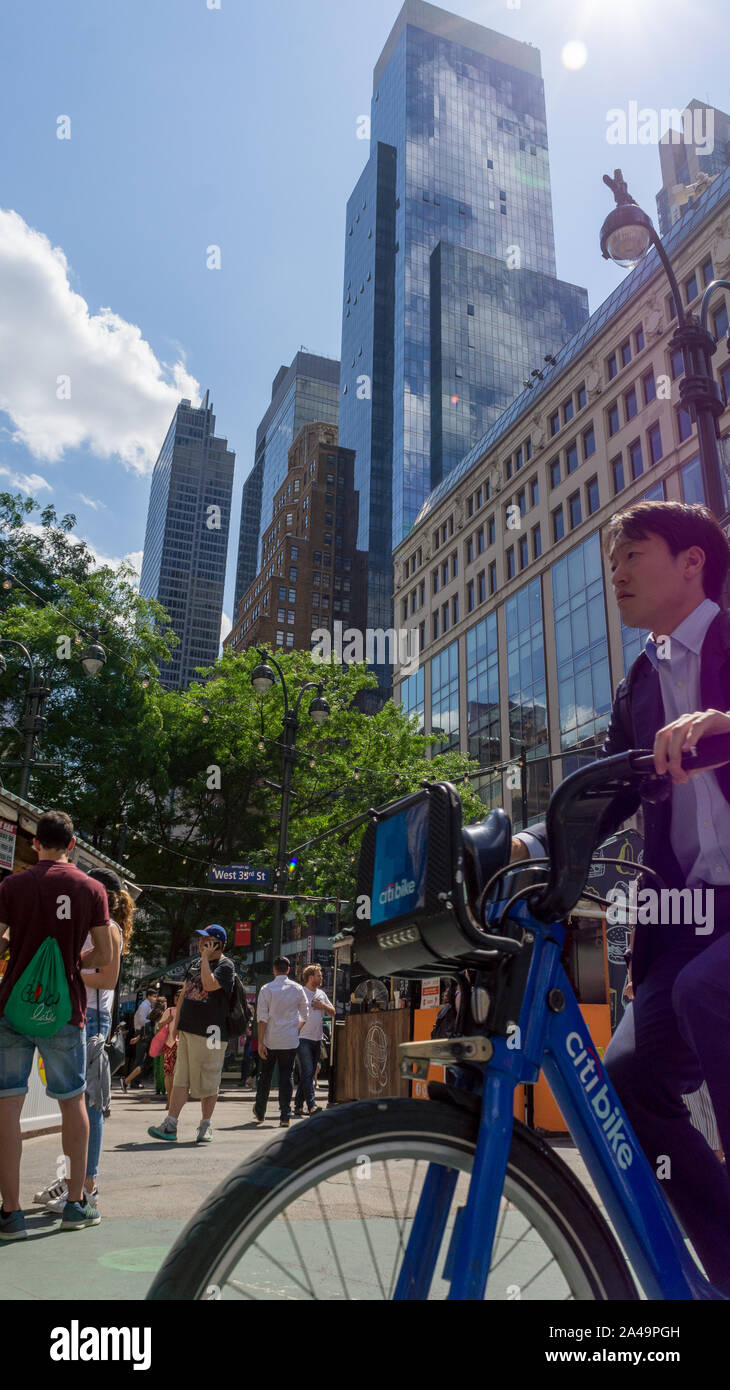 Ny stereotypes hi-res stock photography and images - Alamy