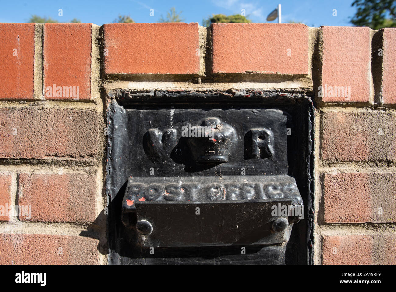 Kent, United Kingdom - September 15, 2019: An old Post Office box set in brickwork at the Knockholt Station of the Southeastern Line. Stock Photo